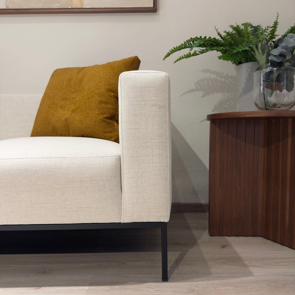 Love Seat Lima