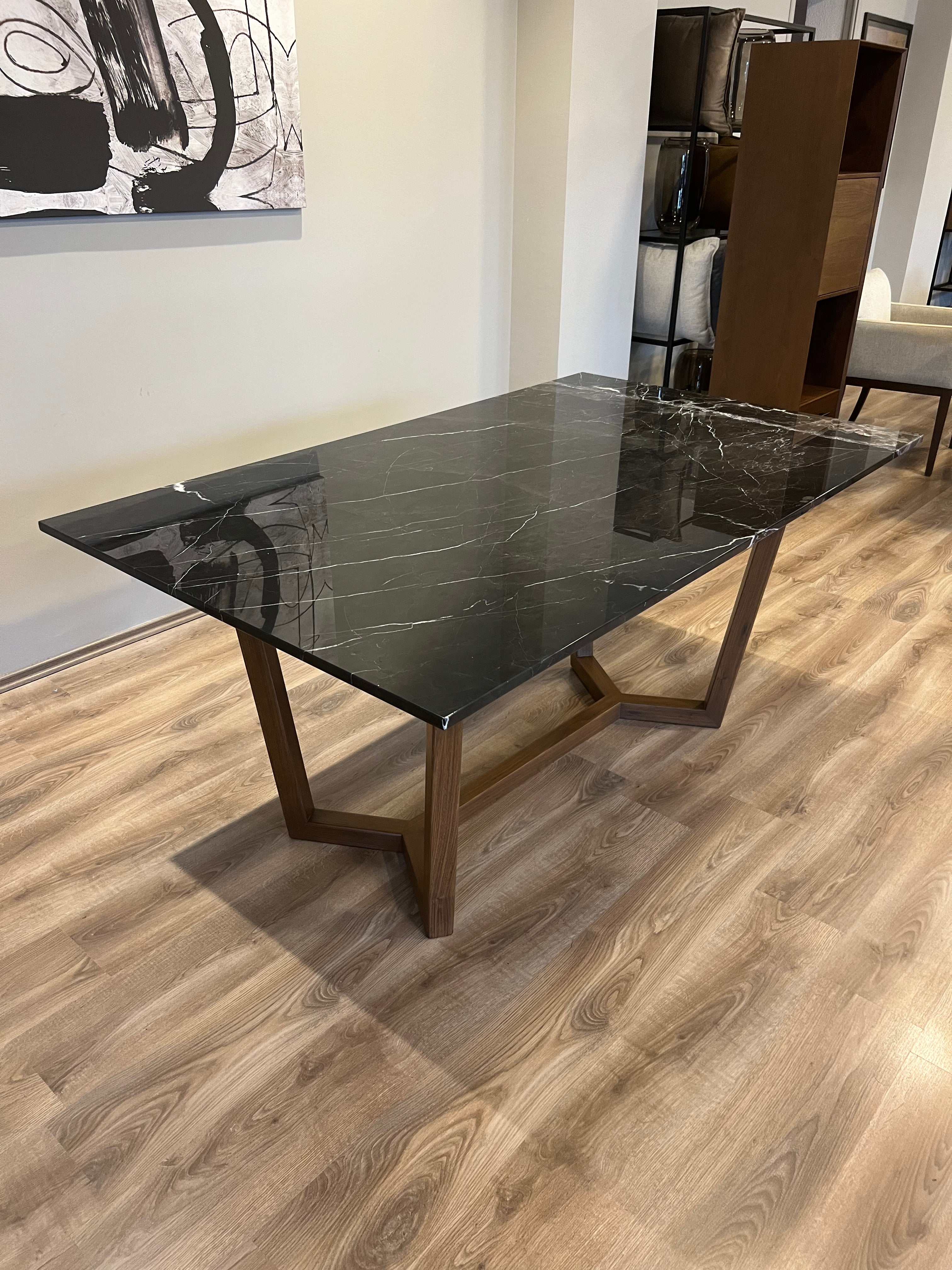 Mesa de Comedor Lima