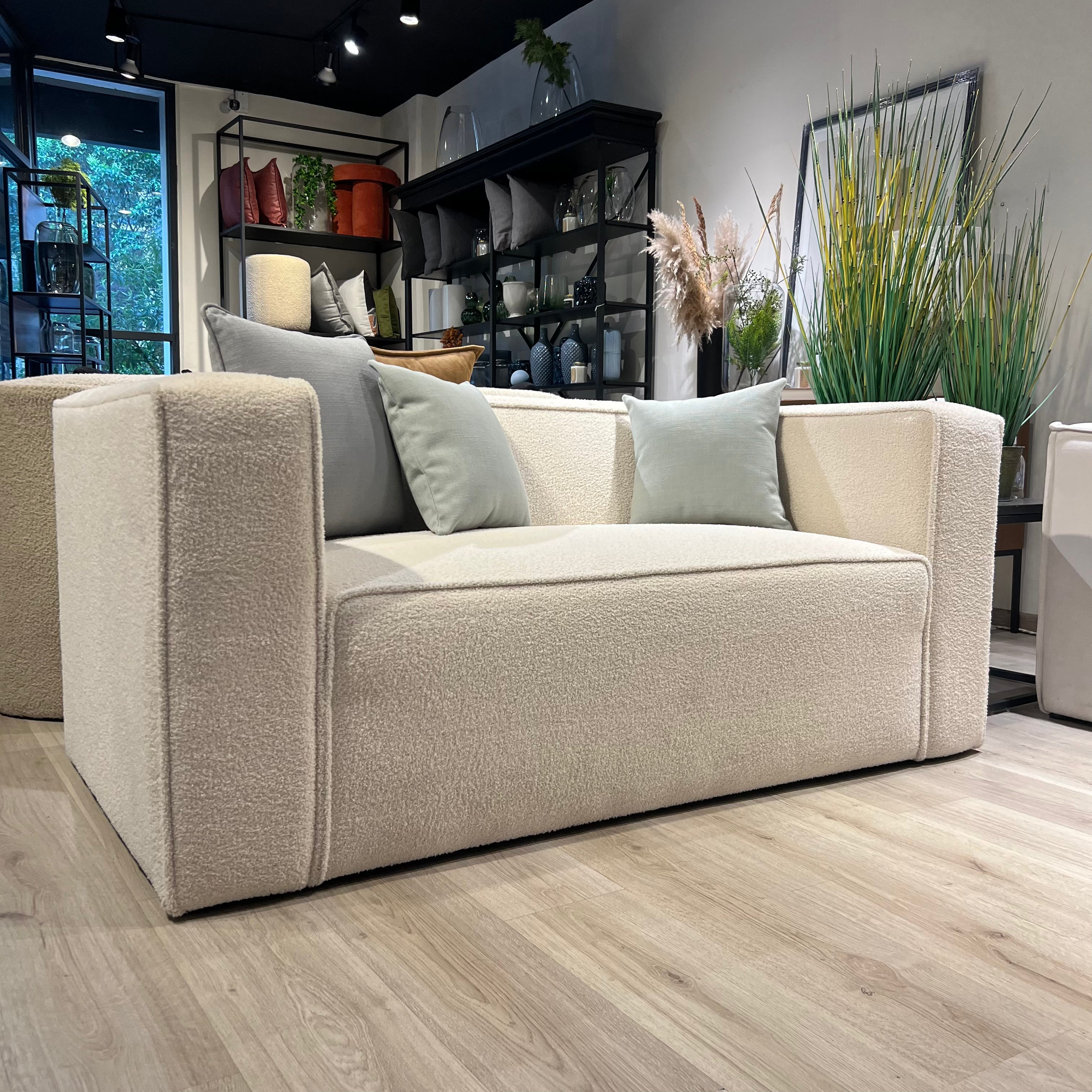 Love Seat Block