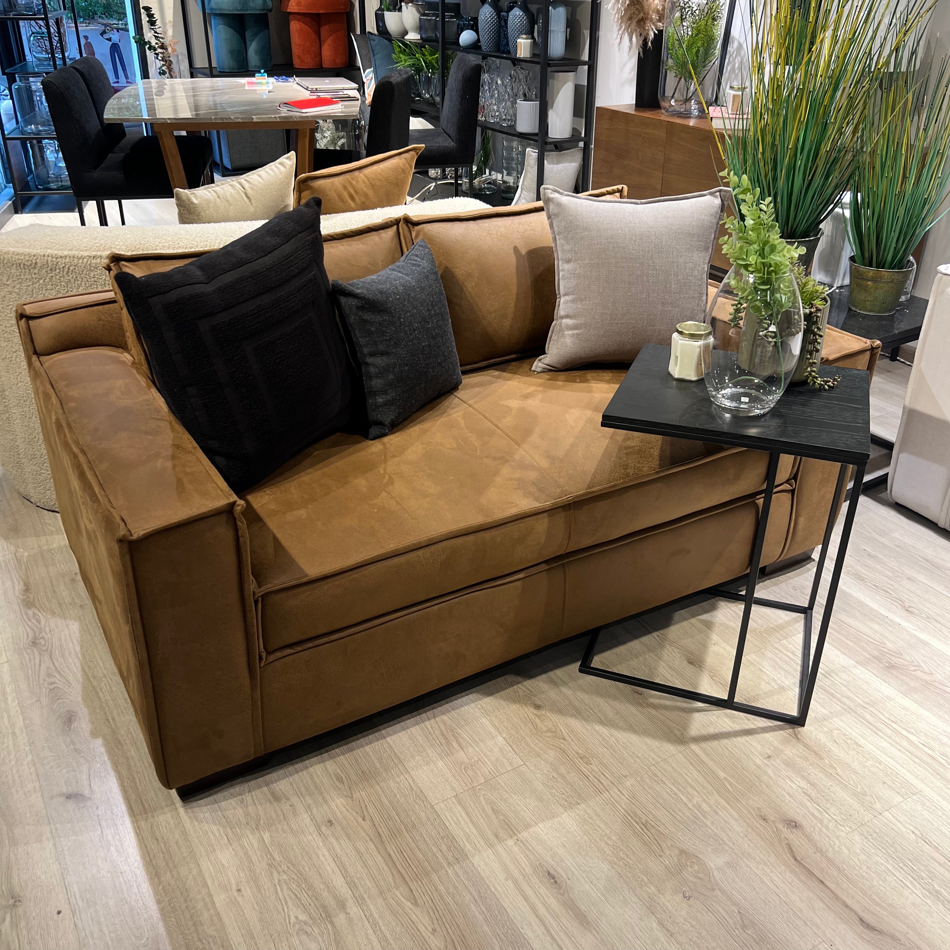 Love Seat Greta