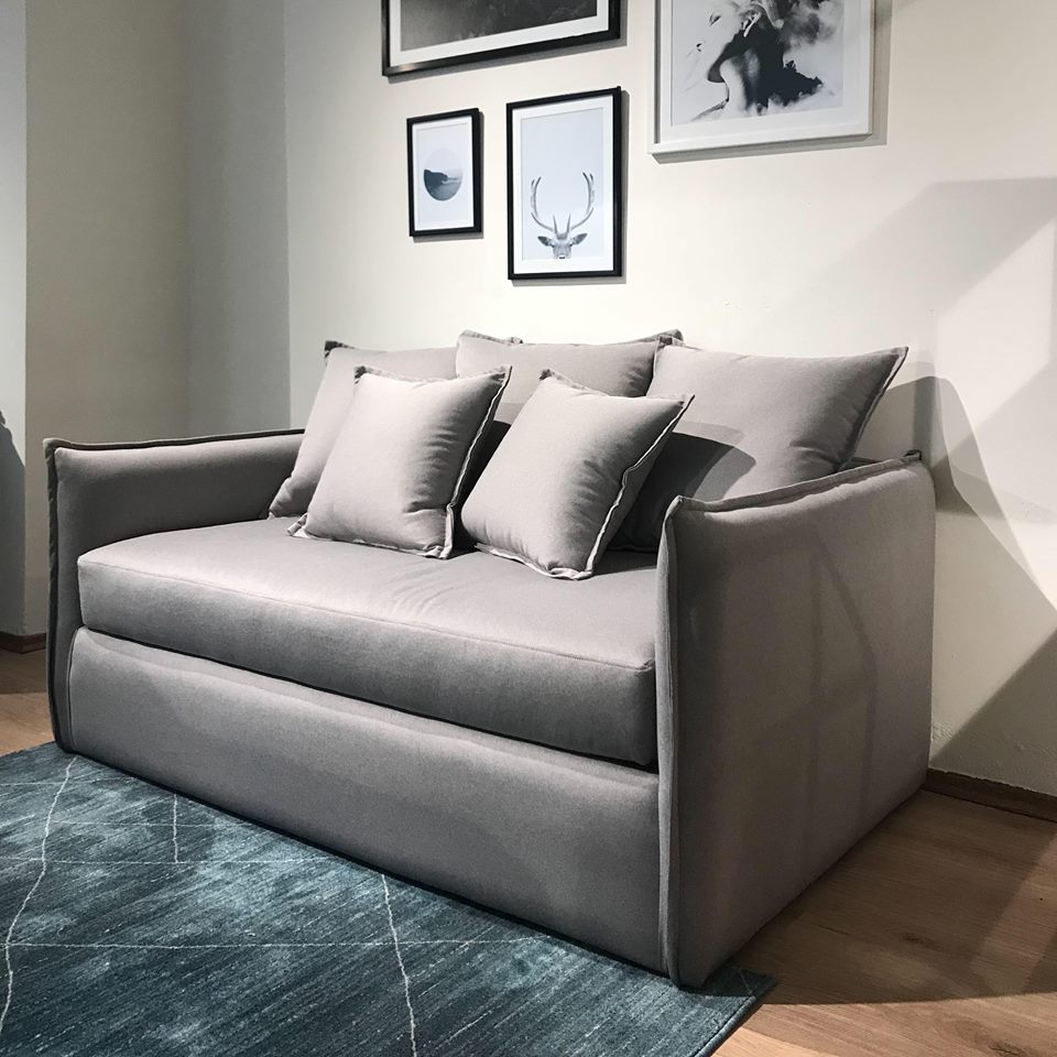 Love Seat Nude