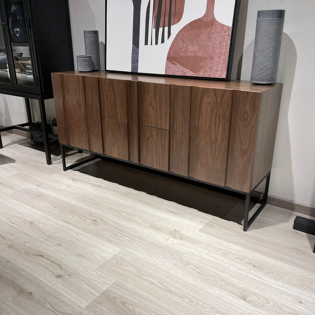 Credenza Nash